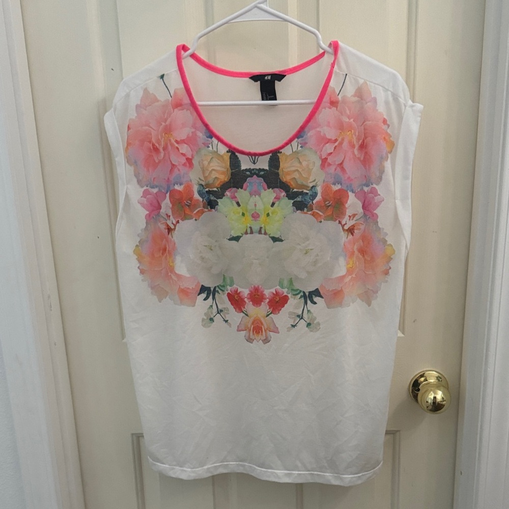 H&M White Floral Blouse with Pink Accents